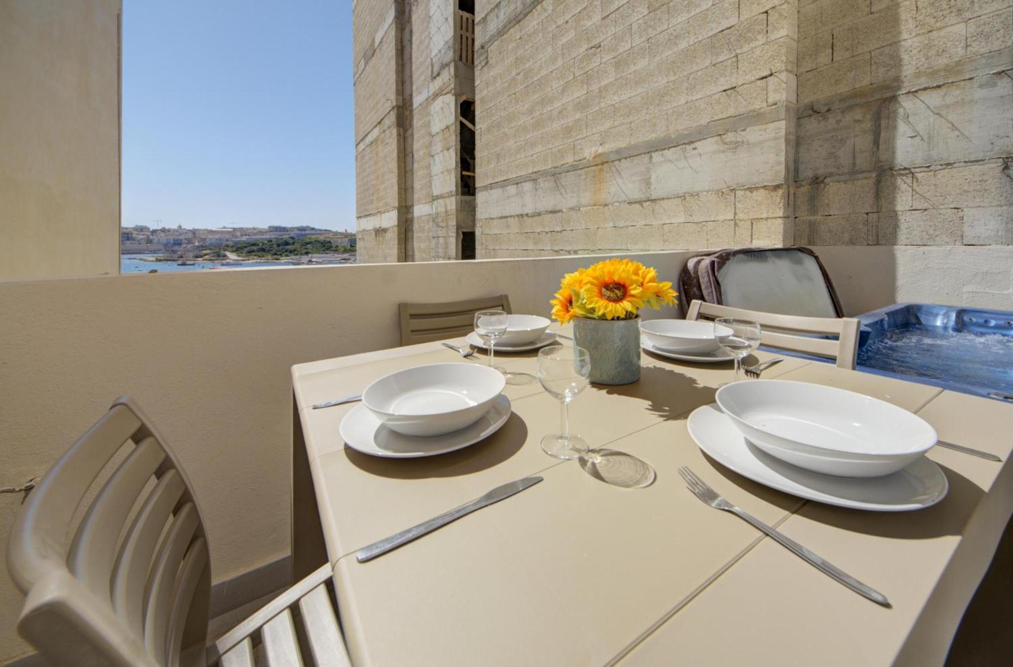 Sapphire Residences - Sliema 2 Bedroom Apartments With Views By Shortletsmalta Екстер'єр фото