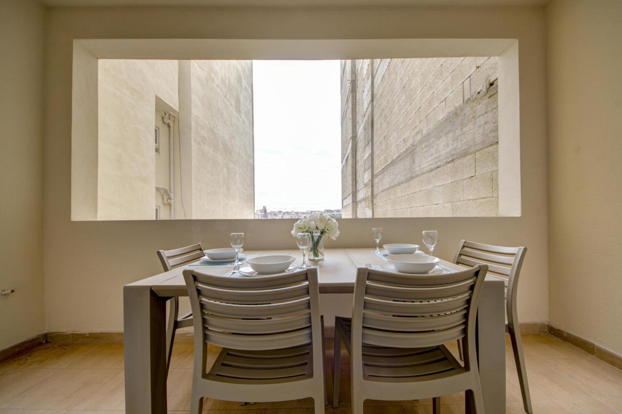 Sapphire Residences - Sliema 2 Bedroom Apartments With Views By Shortletsmalta Екстер'єр фото